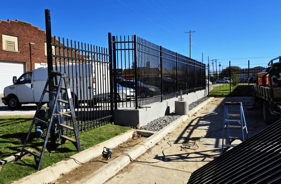 FENCE REPAIR